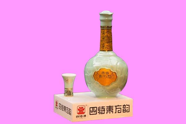 鹿寨回收四特酒.jpg